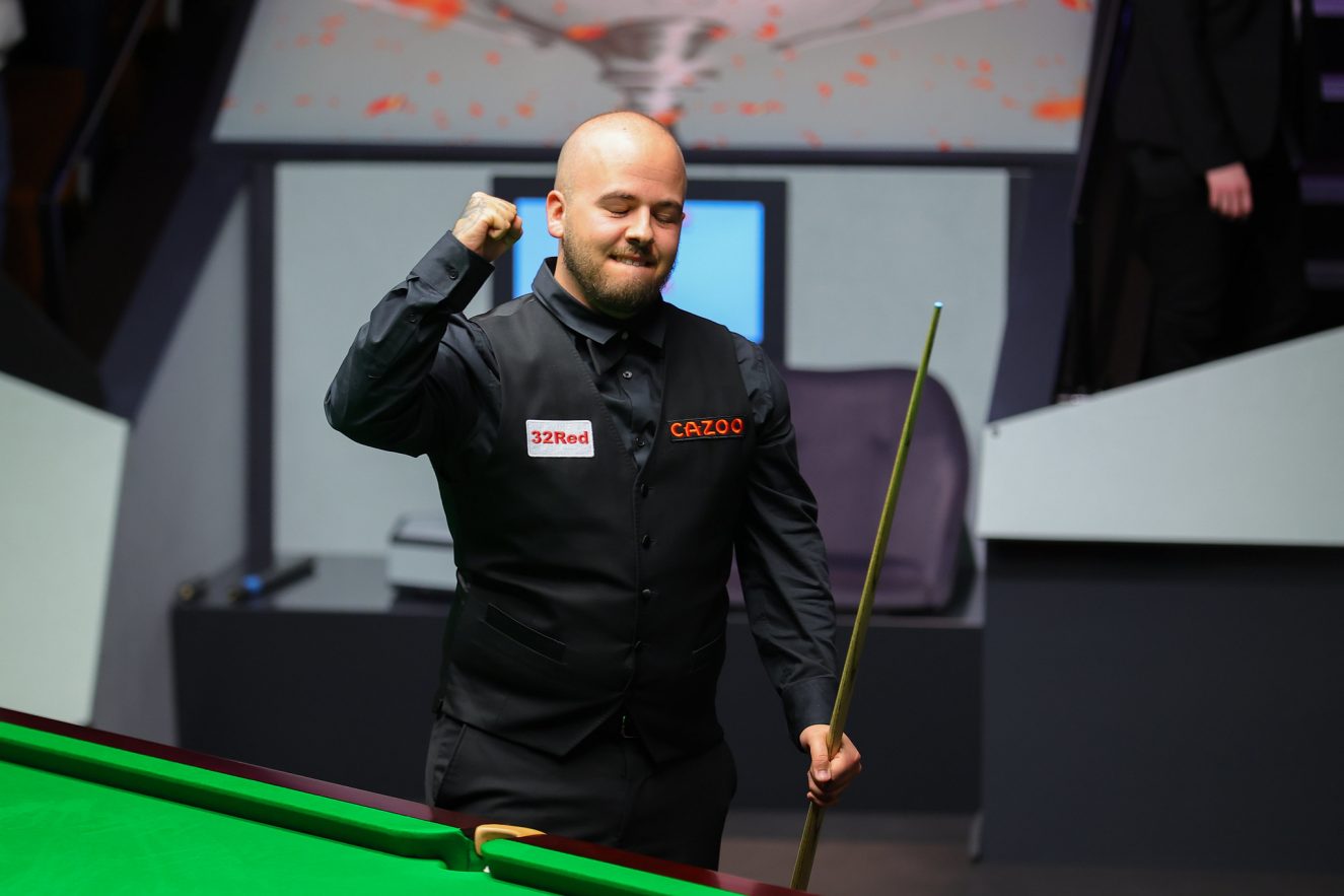 尤其是在 尤其是在