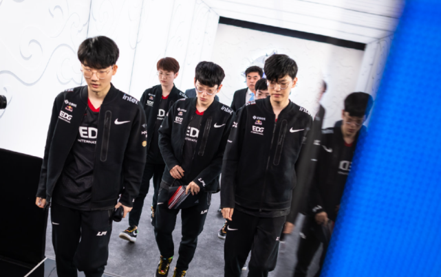 公牛全队齐 公牛全队齐